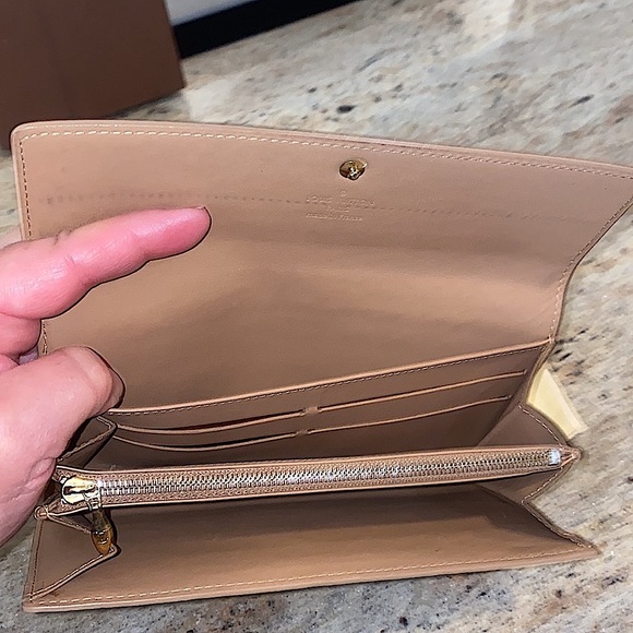 Louis Vuitton Vernis Monogram Long Wallet and unbranded chain - Picture 11 of 11